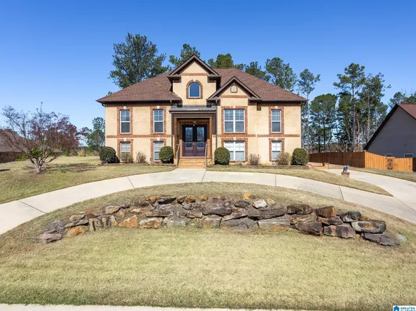 60 Lakeside Dr, Odenville, AL 35120