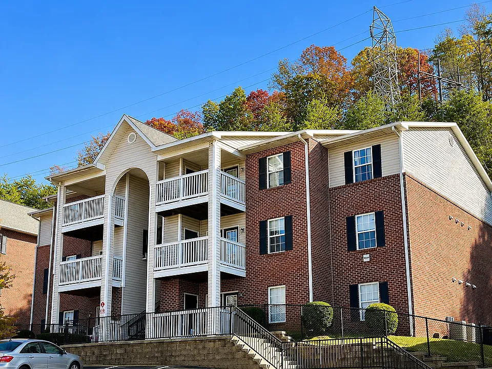 The Peaks of Knoxville Apartment