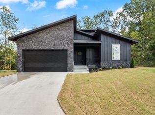 2 Kames Ln, Bella Vista, AR 72715