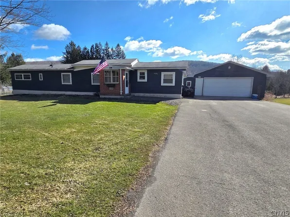 3312 Clute Rd, Cortland, NY 13045