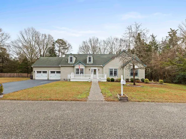 108 N 6th Ave, Rio Grande, NJ 08242