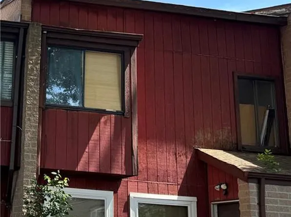 5354 Palmyra Ct, Virginia Beach, VA 23462