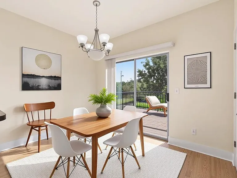 13420 Lyndhurst St #807 — Photo 10