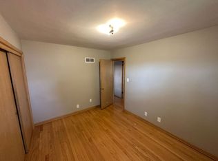 4139 N 91st St #3, Milwaukee, WI 53222