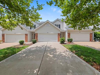 424 Flowering Magnolia Dr, O'Fallon, MO, 63366