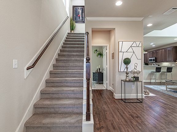 4th image of 2660 Hickory Cove Ln