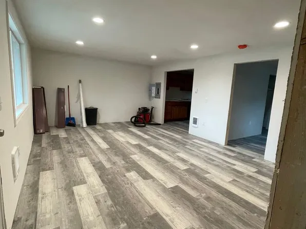 1190 N Mountain View Rd, Moscow, ID 83843