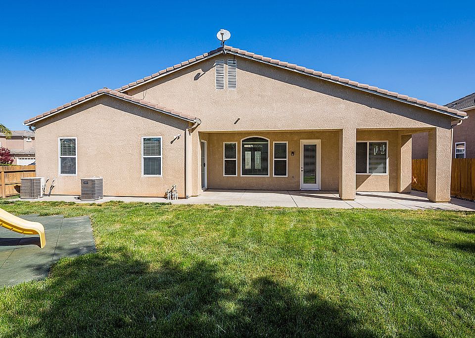 1st image of 2795 E Utah Ave