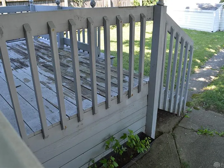 2752 Springmont Ave — Photo 21
