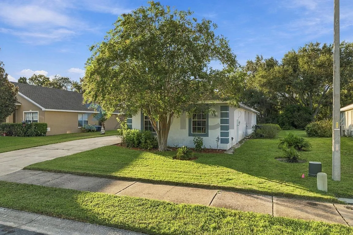 3 bed, 1753 sqft, $2,380 — Photo 3