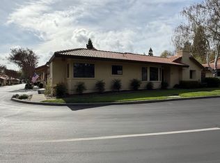 69 Fountain Grove Cir, Napa, CA 94558