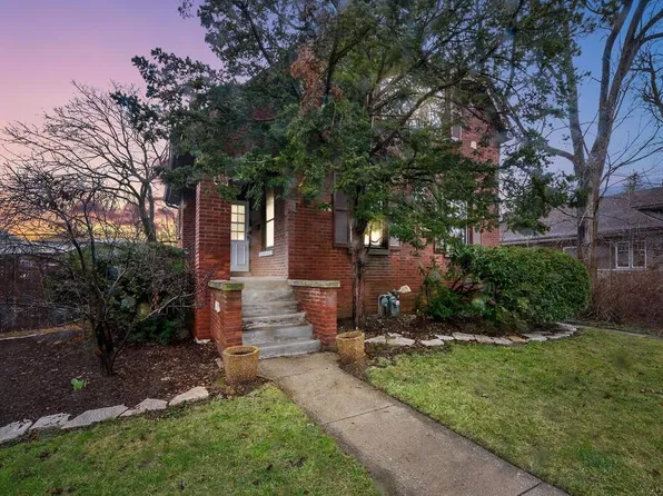 4140 Raymond Ave, Brookfield, IL 60513