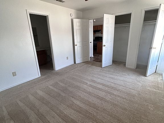 5th image of 3209D Toledo Dr