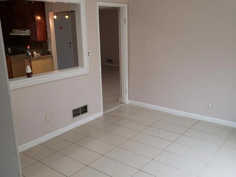 4526 Freeman Ct #4 — Photo 2