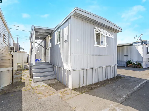 1153 Rumrill Blvd Trailer 17, San Pablo, CA 94806