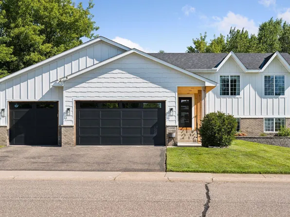 1095 243rd Cir NE, East Bethel, MN 55005