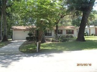 1661 Holly Oaks Lake Rd E, Jacksonville, FL 32225