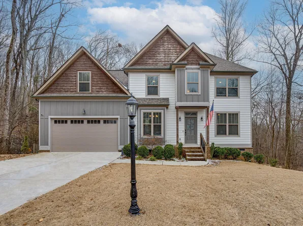 7220 Neville Dr, Ooltewah, TN 37363