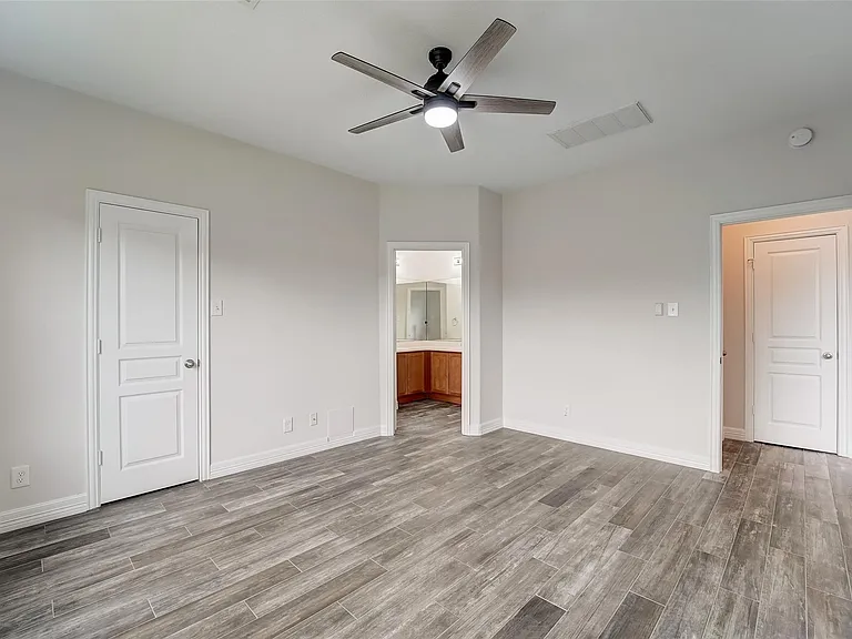 315 Apache Field Ln — Photo 13