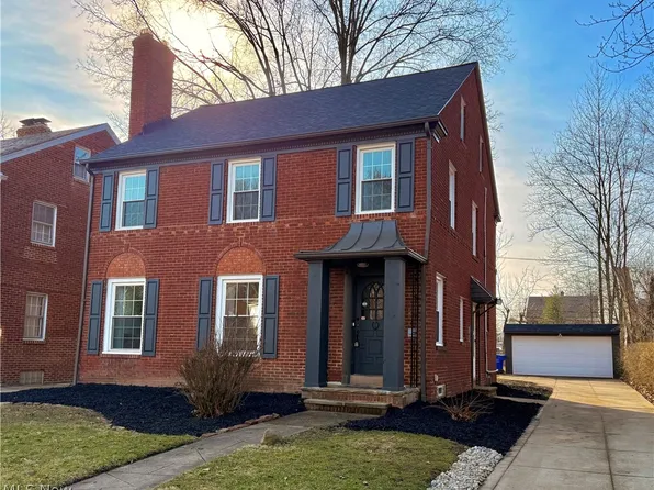 2348 Edgerton Rd, University Heights, OH 44118