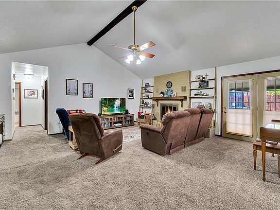 4th image of 113 Mockingbird Ln