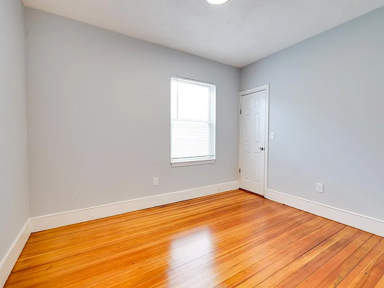 6 Ridgewood St #3 — Photo 8