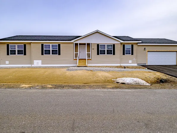 21 Colony Way, Kittery, ME 03904