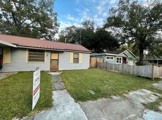 208 Scanlan St, Hammond, LA 70401