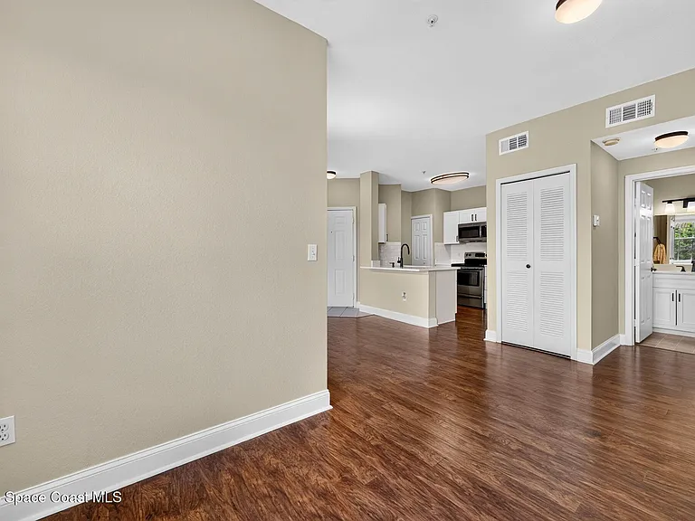 5692 Star Rush Dr #205 — Photo 19