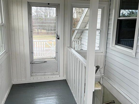 3rd image of 2413 Bellpage Ave APT 6