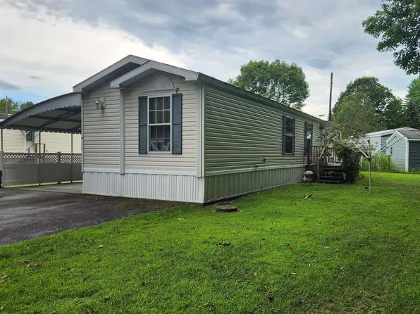 18 Water Avenue, Weathersfield, VT 05030