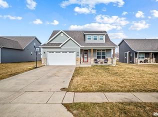 175 Yordy Rd, Morton, IL 61550