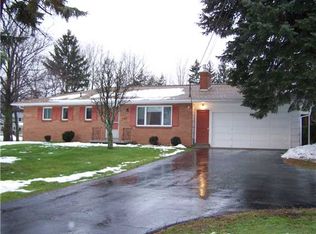 531 Webster Rd, Webster, NY 14580