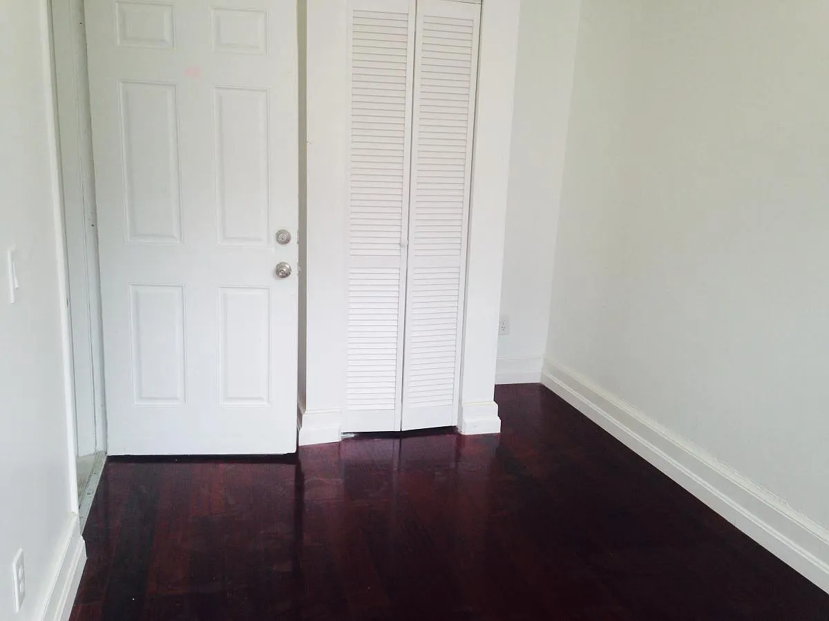 1 bed, $1,100 — Photo 4
