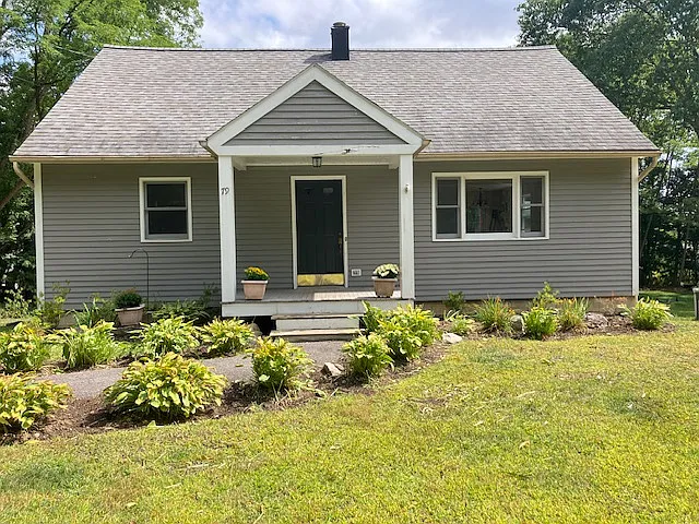 79 Locust Grove Rd — Photo 12