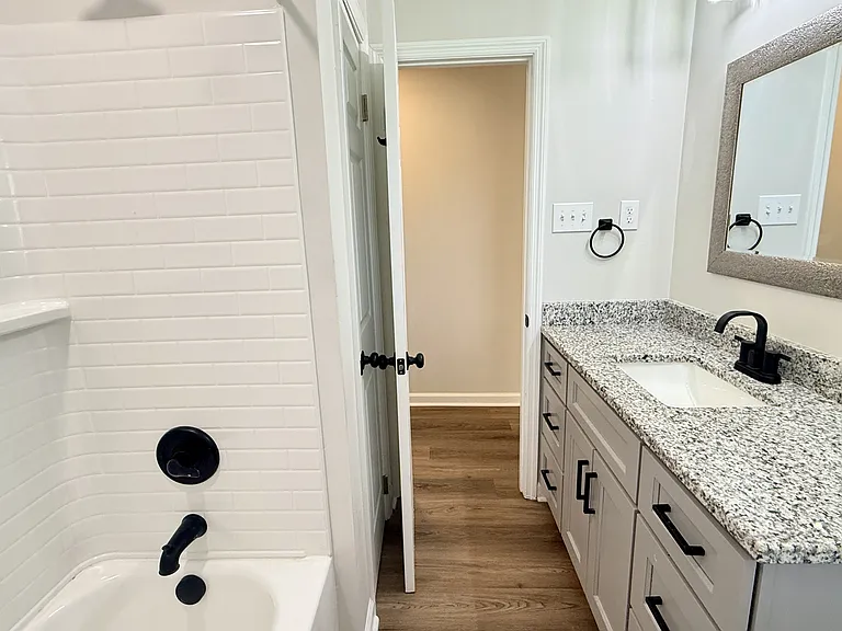 117 Carol Dr — Photo 23
