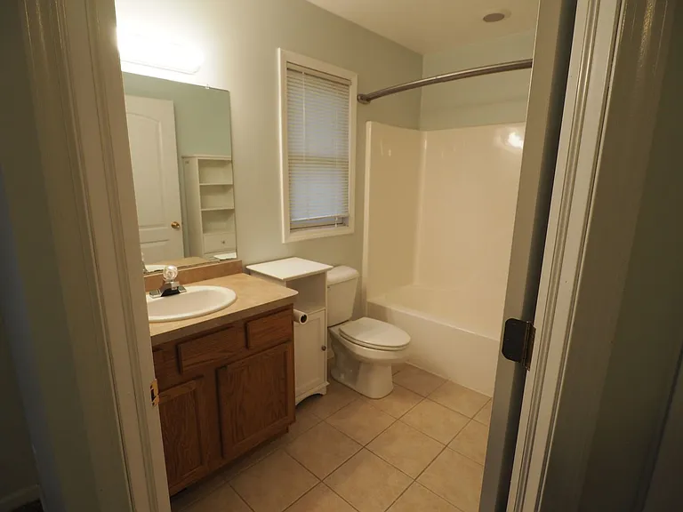 3029 Charing Cross Rd — Photo 12