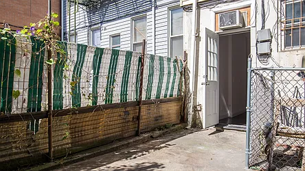 Rented by Terra Magia Inc