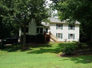 153 W Putnam Ferry Rd, Woodstock, GA 30189