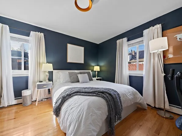 30 Rich St APT 7, Malden, MA 02148