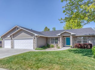 1704 E Doberman Dr, Meridian, ID 83642