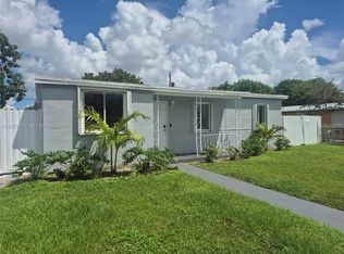 11285 SW 43rd St, Miami, FL 33165