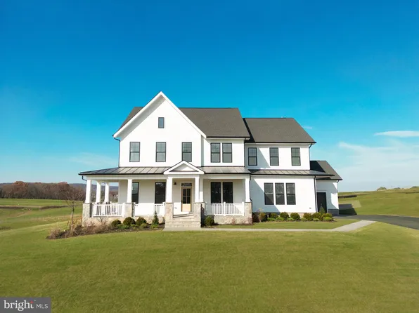 38744 John Wolford Rd, Waterford, VA 20197