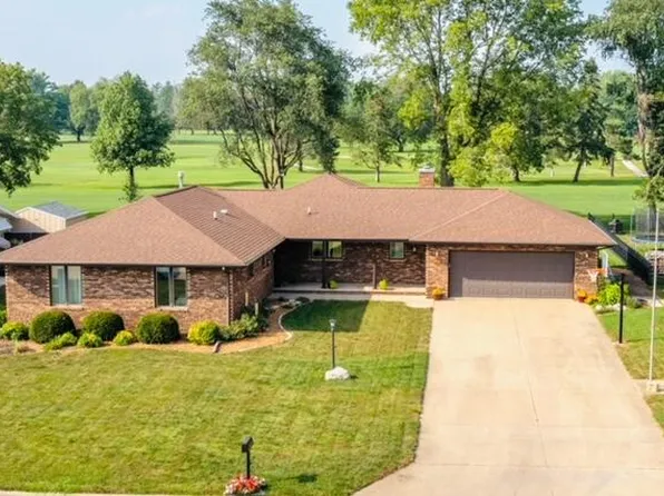 1209 Country Club Dr, Boone, IA 50036
