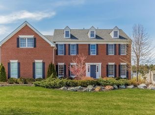 80 Endean Dr, East Walpole, MA 02032