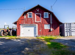 15675 40th Ave, Surrey, BC V3Z 1E6