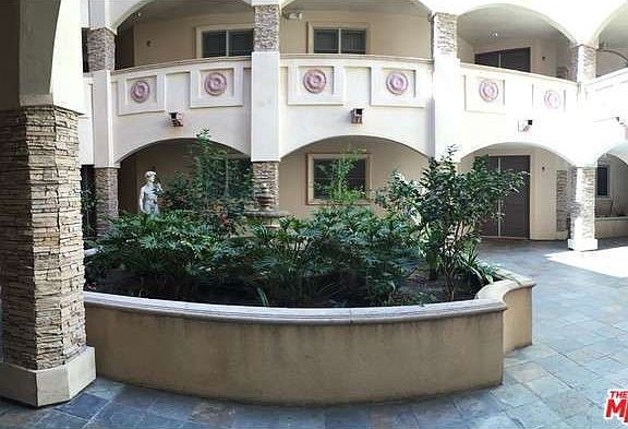3rd image of 5057 Maplewood Ave APT 205