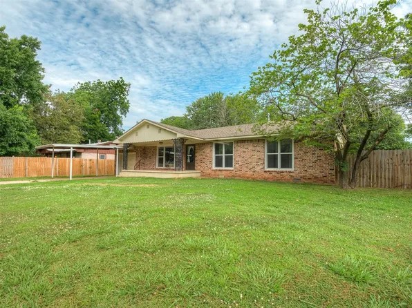 1410 E Walnut St, Shawnee, OK 74801