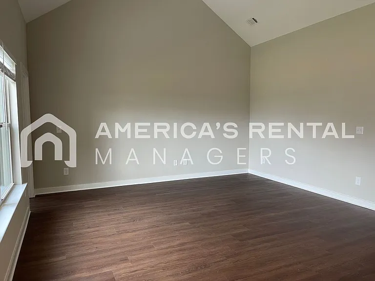 15522 Crimson Ridge Cir — Photo 9