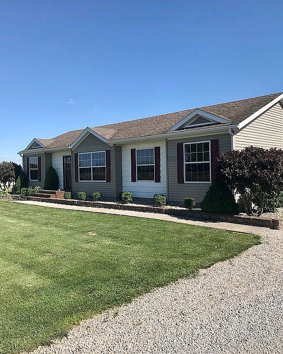 1st image of 1125 W County Road 300 N